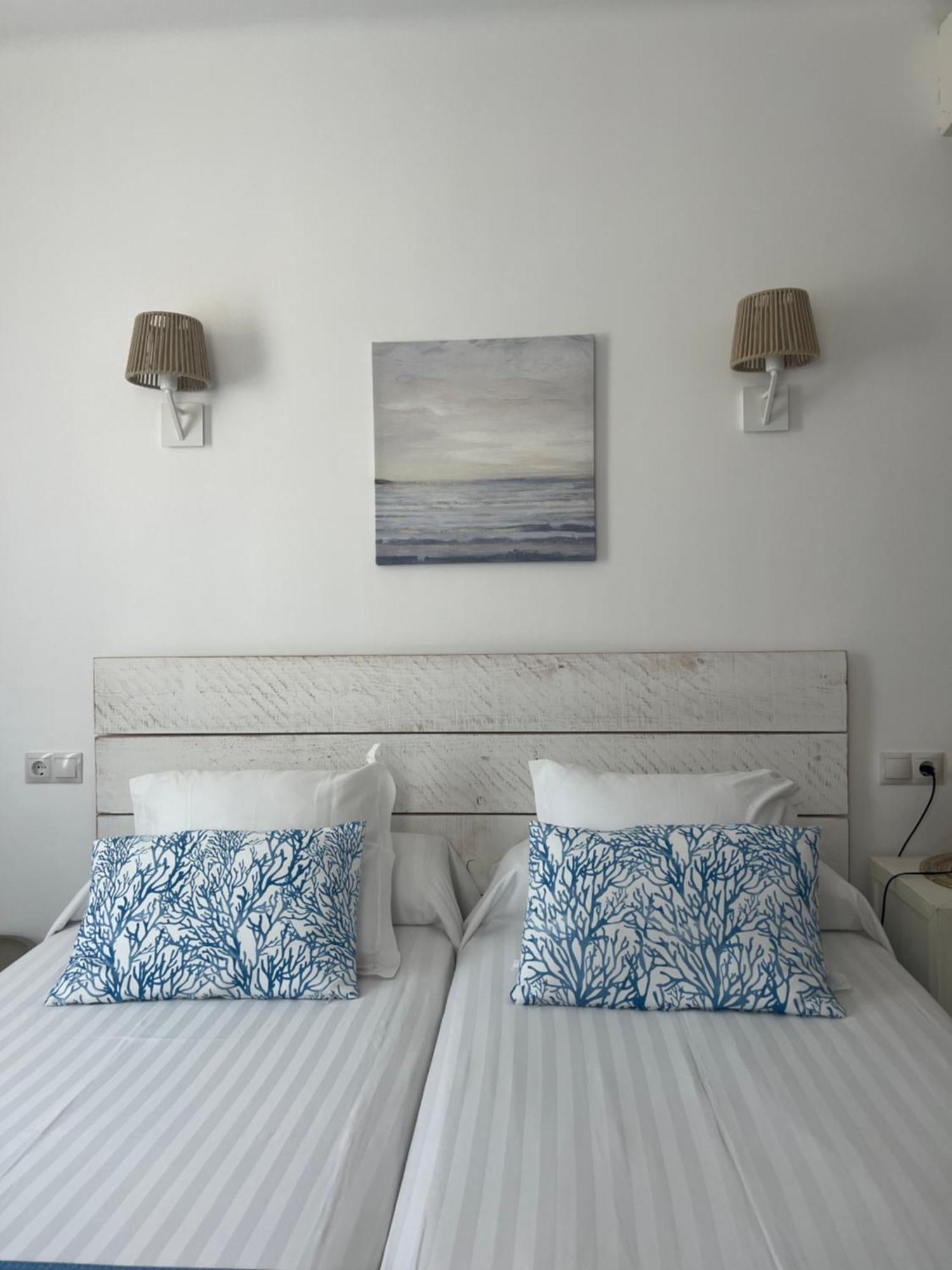 Hostal Dragonera Sant Elm Kültér fotó